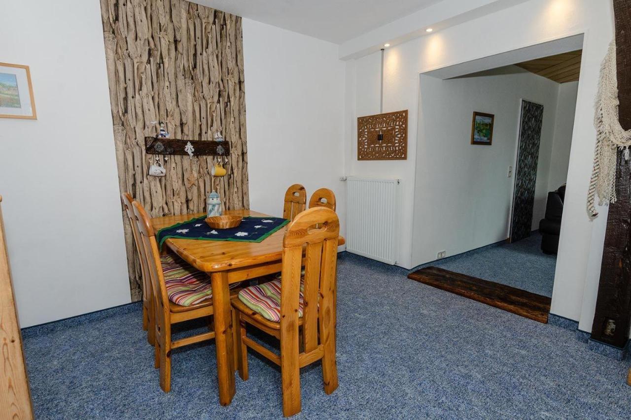 Ferienwohnung-Auf-Ruegen-Fuer-3-Erwachsene-Und-1-Kind-In-Schaprode-Zi6 Exteriör bild